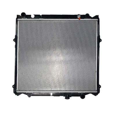 良い価格 1640067140 冷却液冷却器 トヨタ ランドクルーザー プラド 3.0 1997-2002用のアルミニウムラジエーター オンライン