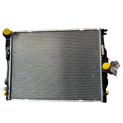 良い価格 アルミニウムラジエーター 水タンク BMWE81E82E84E87E88E89E91E92E93 17117562079 オンライン