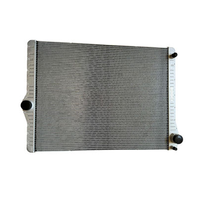 良い価格 BMW 17118669005 17118662853 17118663676 17118615994 17117603745用のアルミニウムラジエーター オンライン