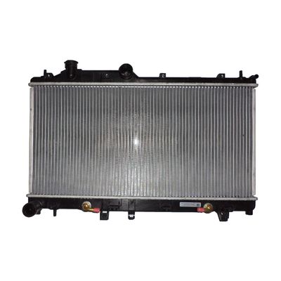 良い価格 45119AG00A 45111AG02A 45119FG000 45119FG040 アルミニウムラジエーター水タンク オンライン